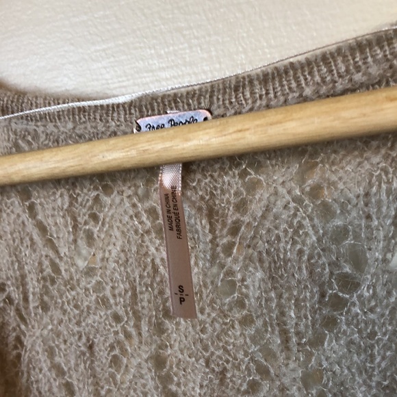 Free People Say Hello Sweater in Neutral Size Small - Picture 13 of 13